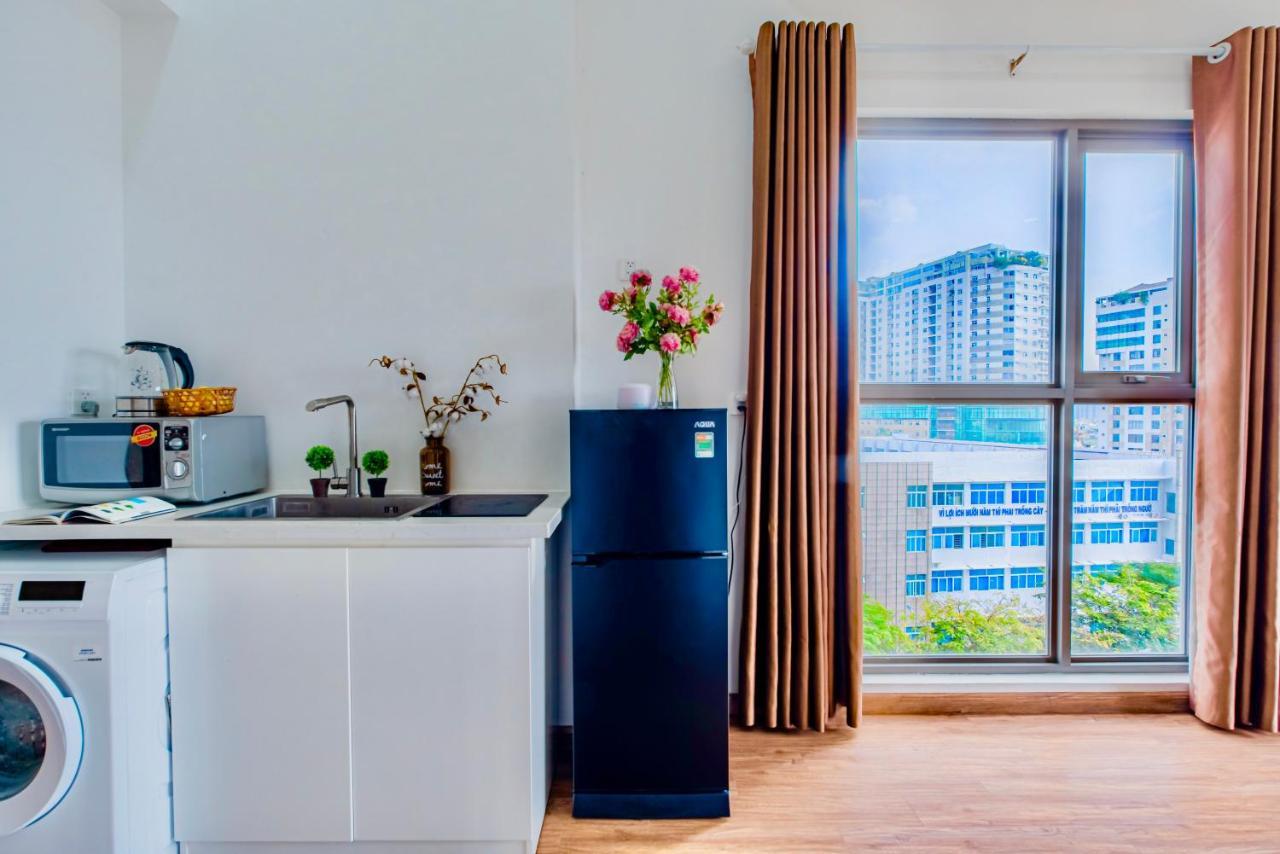 Sojo Lumiere Aparts - Terra Royal, Luxury And Central Spot 호치민 외부 사진