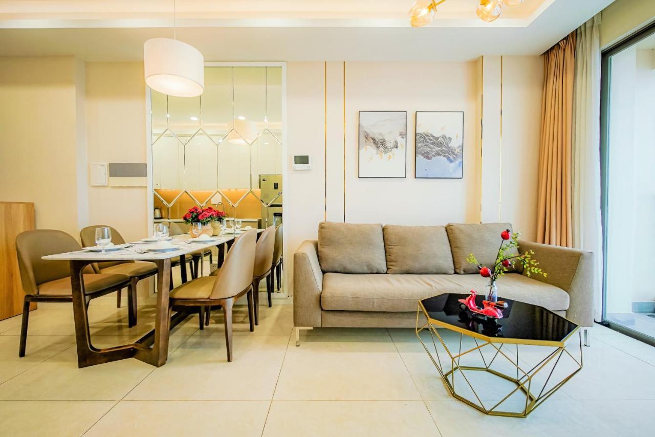 Sojo Lumiere Aparts - Terra Royal, Luxury And Central Spot 호치민 외부 사진
