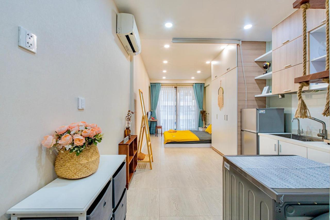 Sojo Lumiere Aparts - Terra Royal, Luxury And Central Spot 호치민 외부 사진