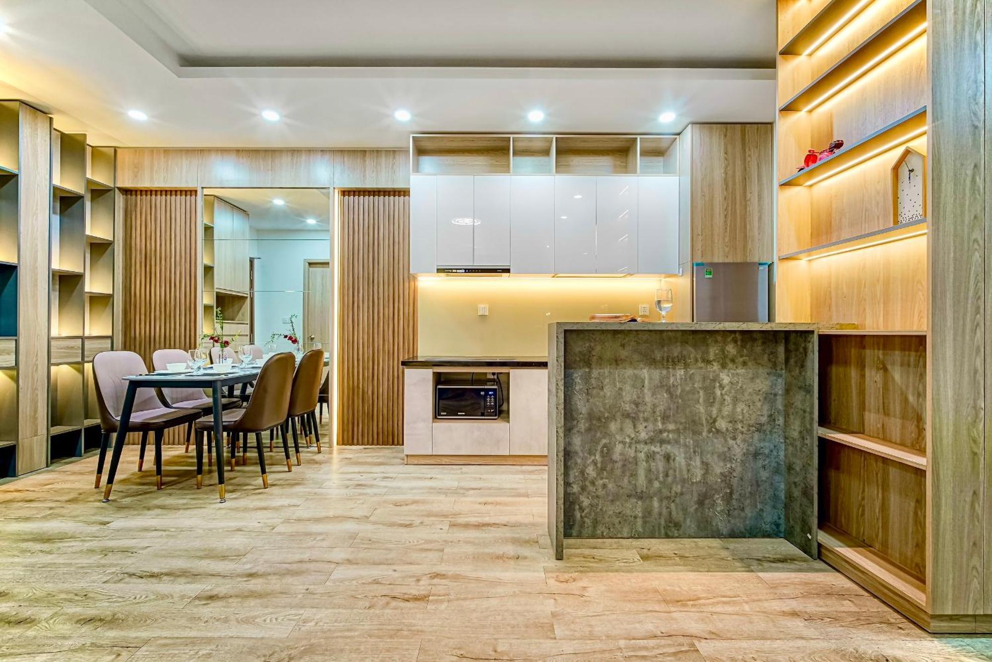 Sojo Lumiere Aparts - Terra Royal, Luxury And Central Spot 호치민 외부 사진